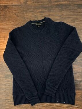 Banana Republic Men's Navy Textured Crewneck Sweater